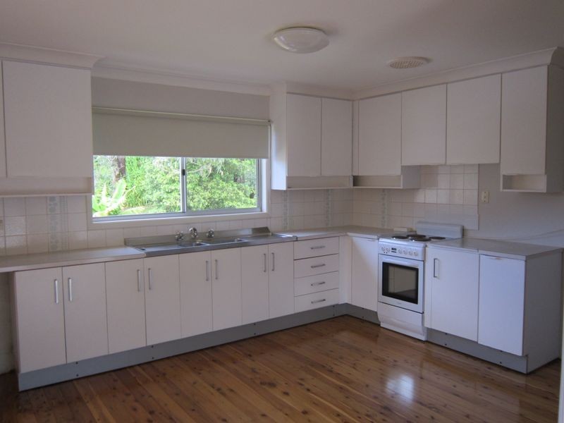 8 The Broadwaters, Tascott NSW 2250