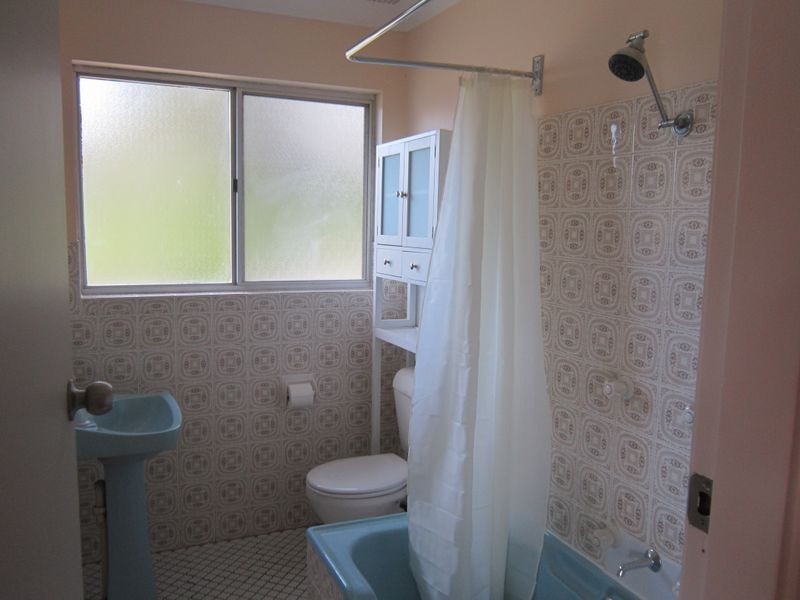 8 The Broadwaters, Tascott NSW 2250
