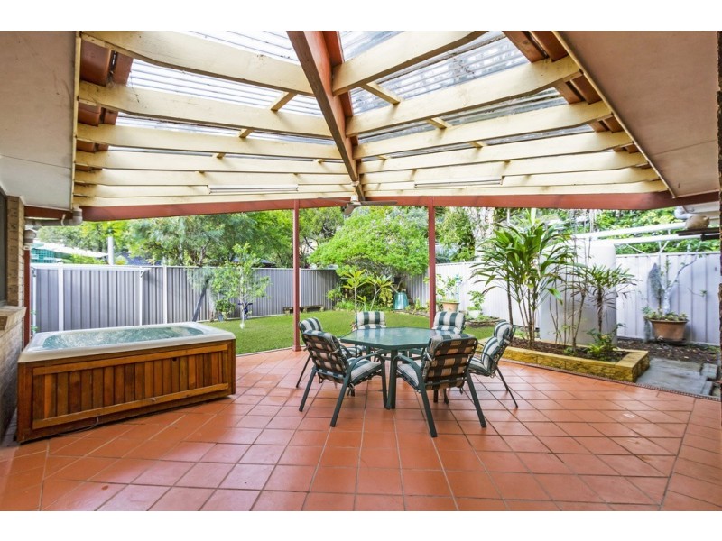 25 Northwind Avenue, Point Clare NSW 2250