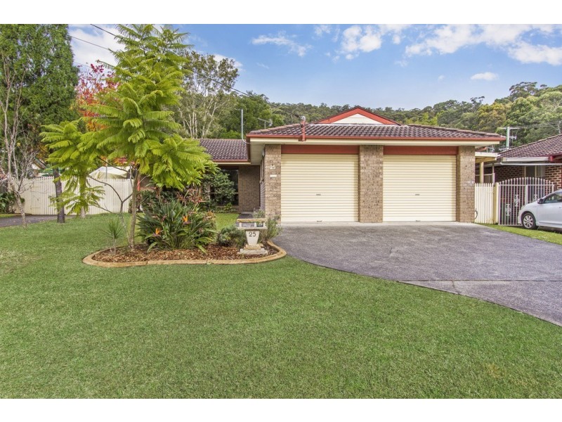 25 Northwind Avenue, Point Clare NSW 2250