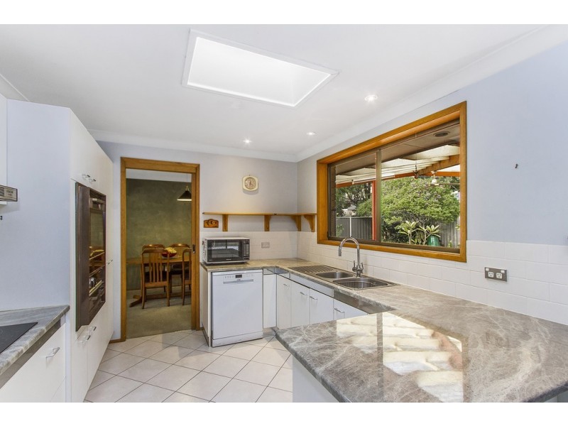 25 Northwind Avenue, Point Clare NSW 2250