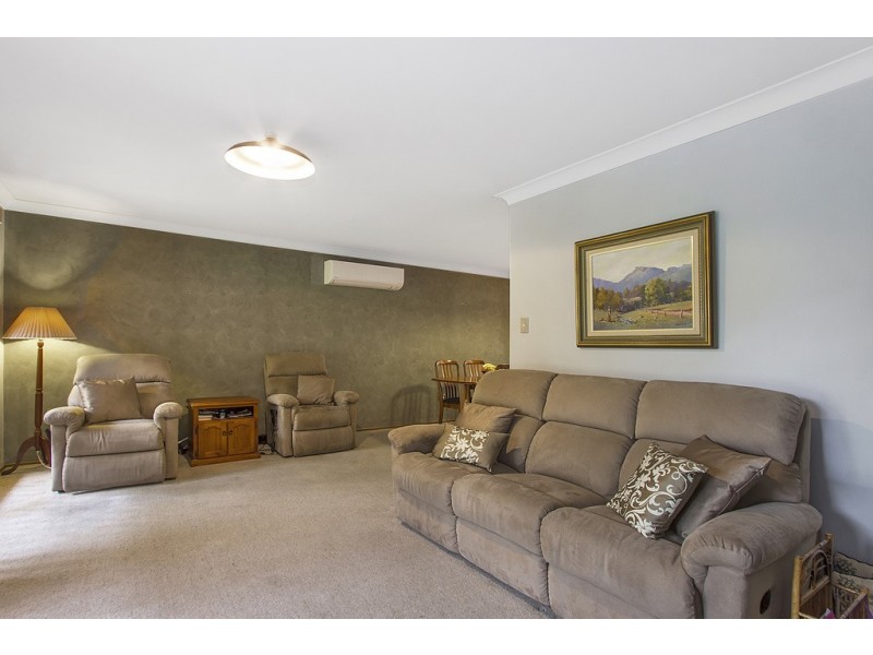 25 Northwind Avenue, Point Clare NSW 2250