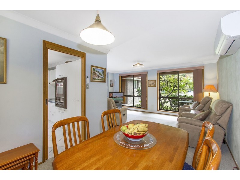 25 Northwind Avenue, Point Clare NSW 2250