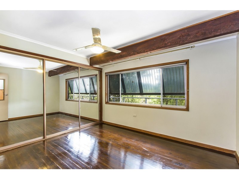 9 Shoreview Close, Point Clare NSW 2250