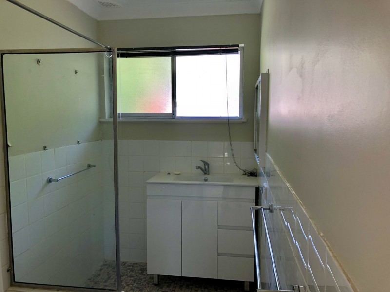 33a Nioka Avenue, Point Clare NSW 2250