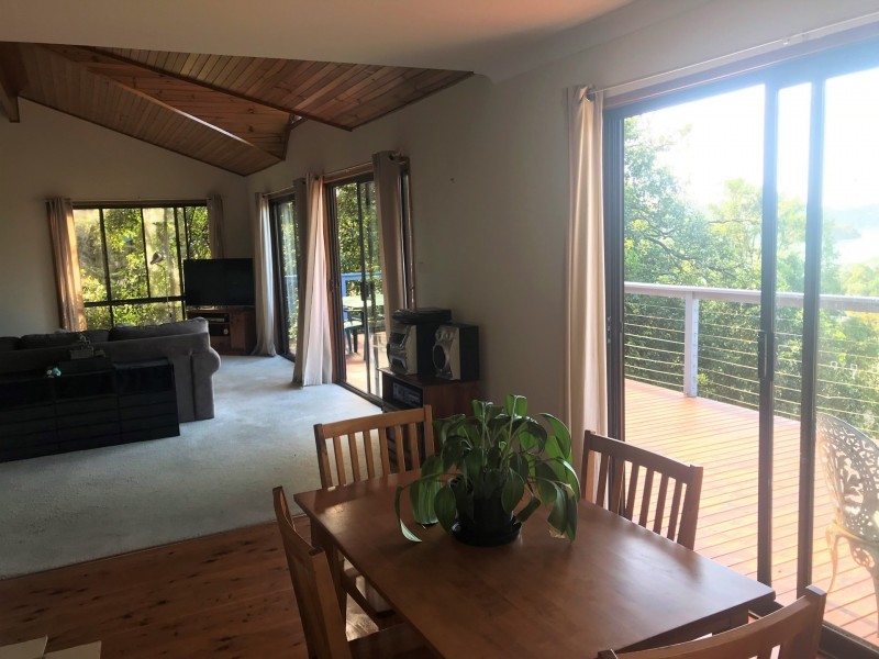 31 Scott Street, Point Clare NSW 2250