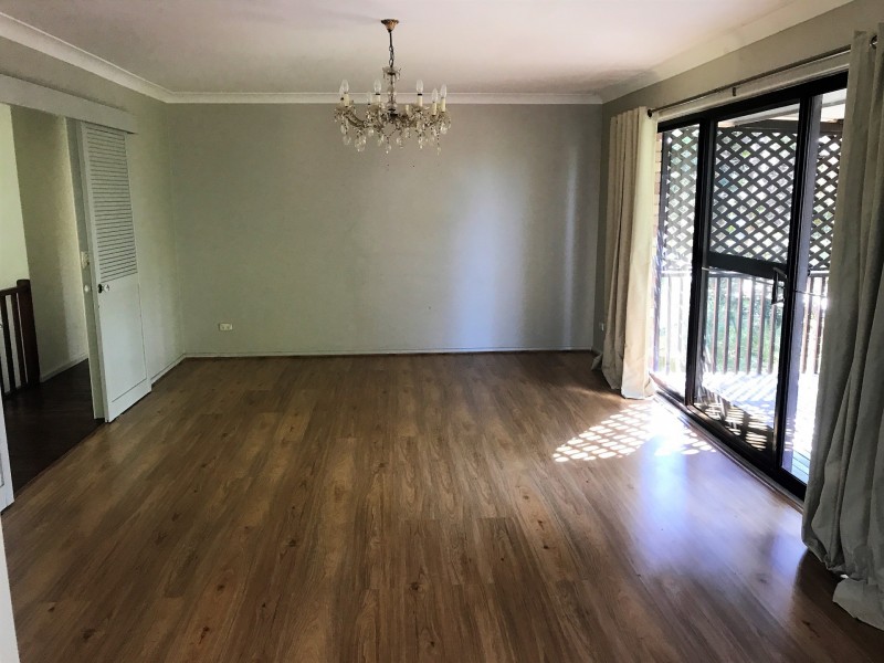 22 Fiona Street, Point Clare NSW 2250