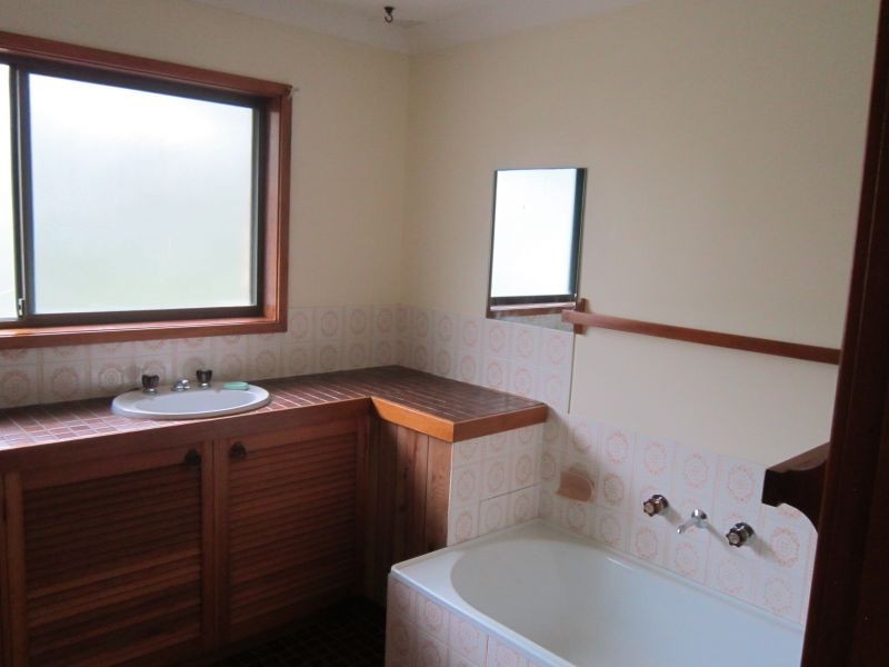 86 Carrington Street, Narara NSW 2250