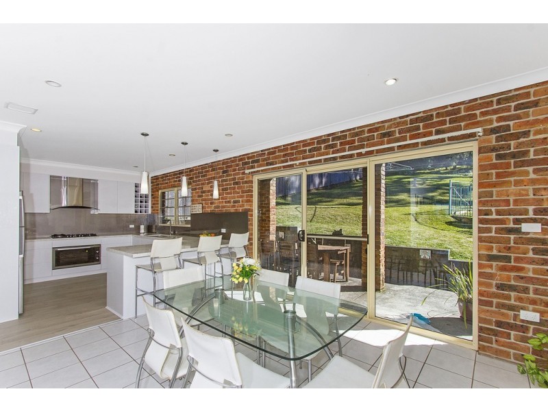 5 Jacaranda Crescent, Tascott NSW 2250