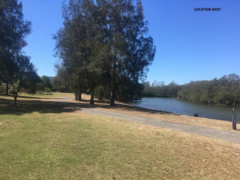 2/156a Brisbane Water Drive, Point Clare NSW 2250