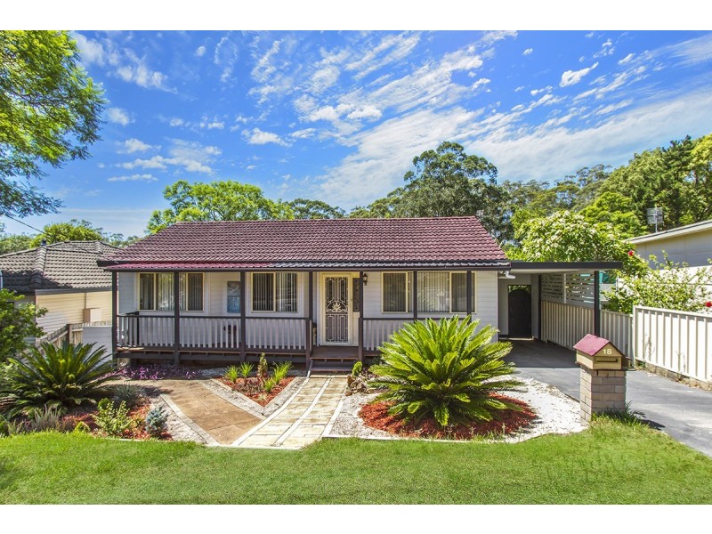 18 Grace Avenue, Point Clare NSW 2250