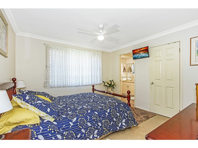16 Monarch Drive, Hamlyn Terrace NSW 2259