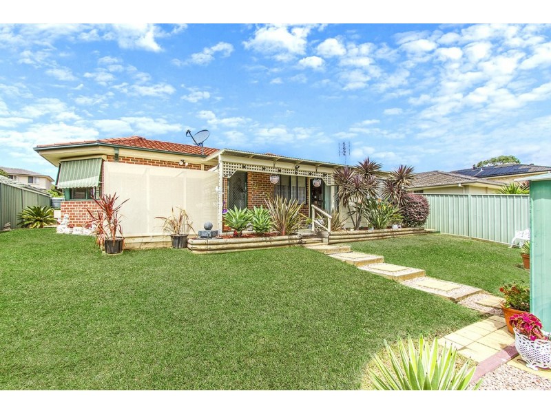 16 Monarch Drive, Hamlyn Terrace NSW 2259