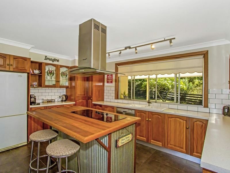 237 Wells Street, Springfield NSW 2250