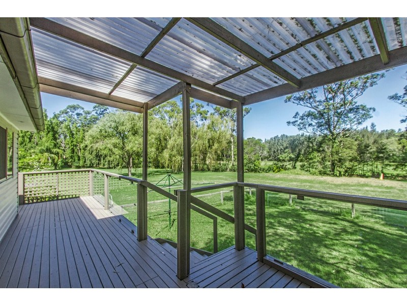 237 Wells Street, Springfield NSW 2250