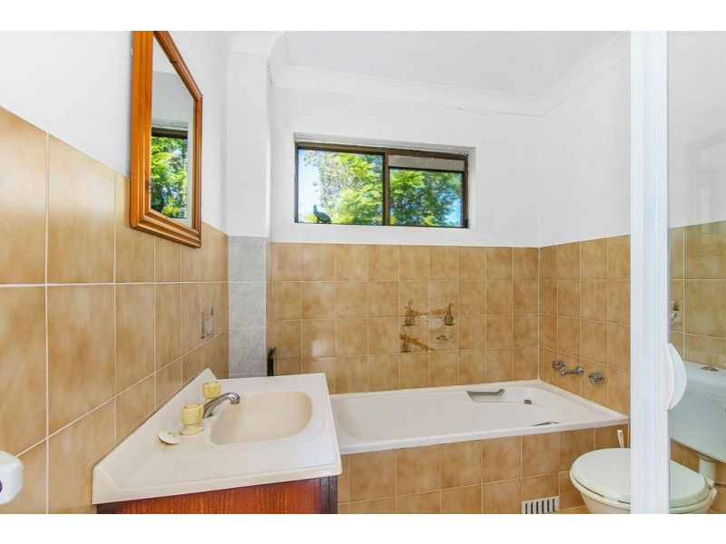 8/84-86 Henry Parry Drive, Gosford NSW 2250