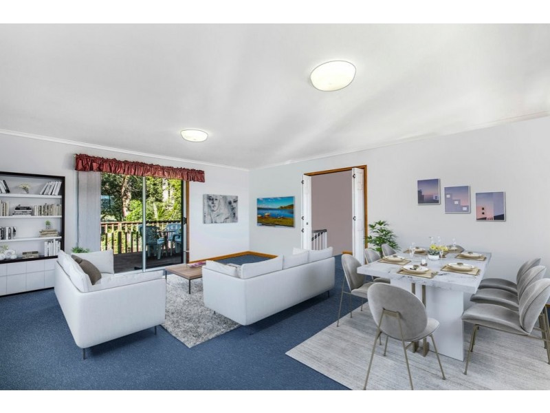 16 Priestley Parade, Point Clare NSW 2250