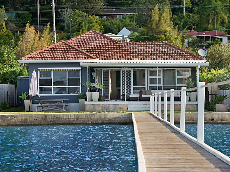 84 Brisbane Water Drive, Koolewong NSW 2256