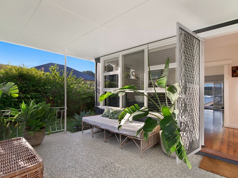 84 Brisbane Water Drive, Koolewong NSW 2256