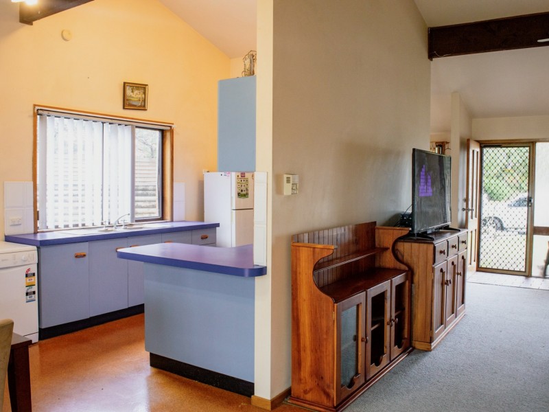 4 Sawyer Close, Green Point NSW 2251