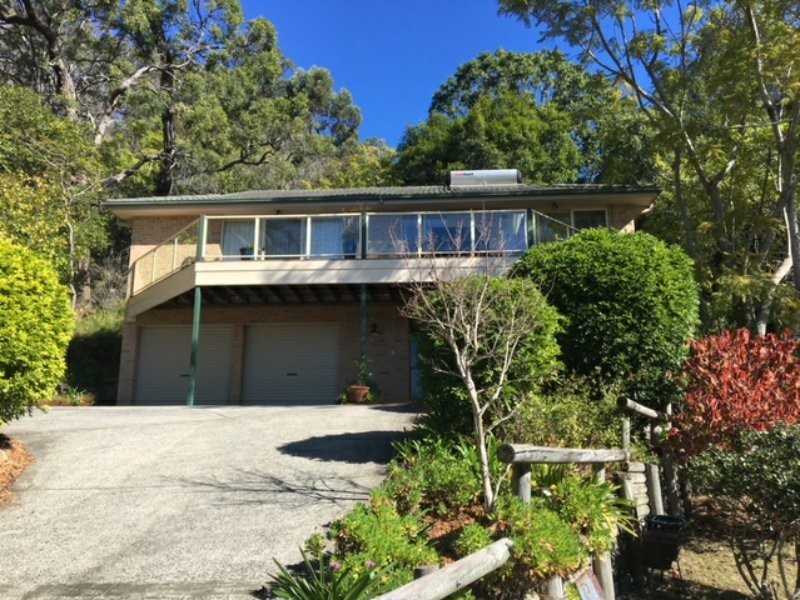37a Nioka Avenue, Point Clare NSW 2250