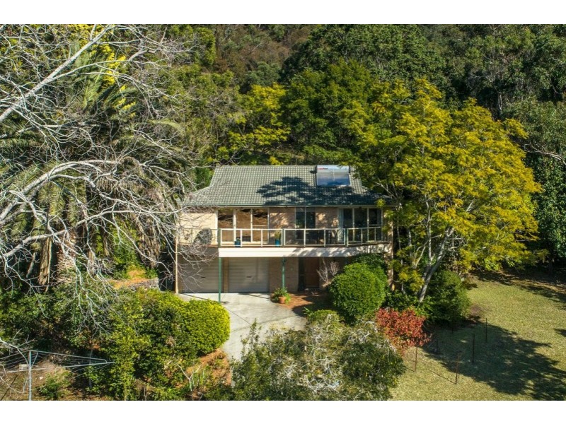 37a Nioka Avenue, Point Clare NSW 2250