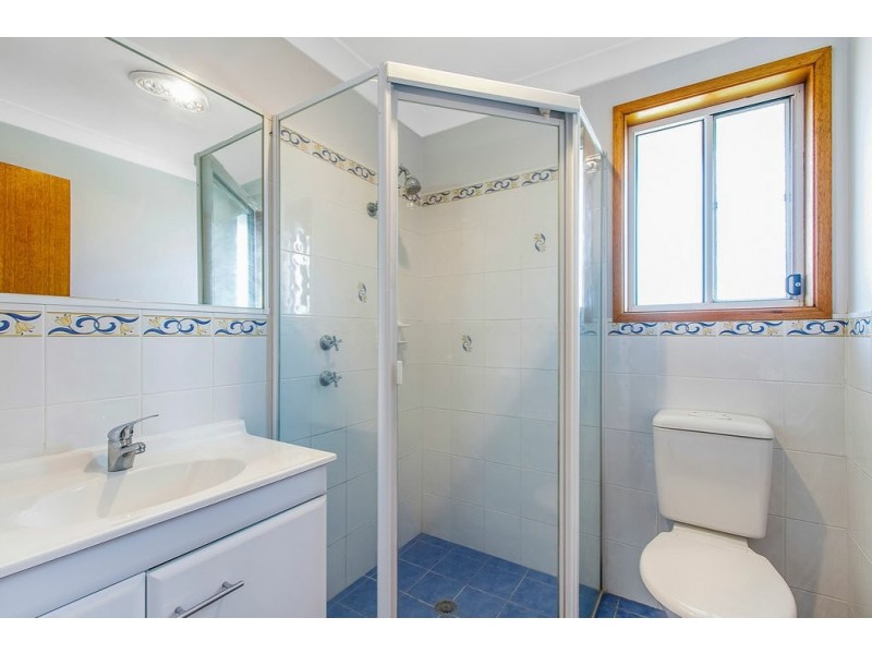 16 Conroy Crescent, Kariong NSW 2250