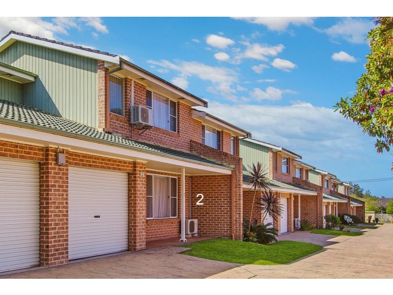 2/261 Brisbane Water Drive, West Gosford NSW 2250