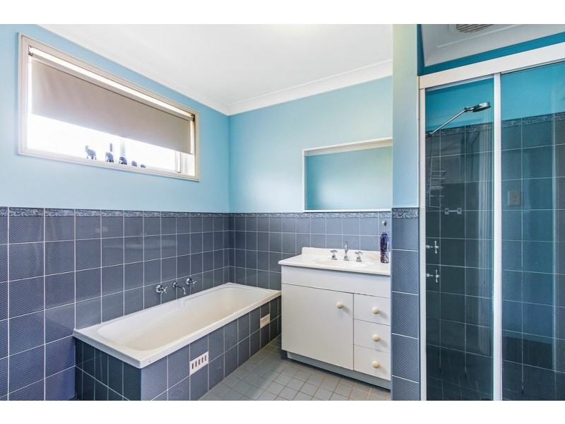 2/261 Brisbane Water Drive, West Gosford NSW 2250