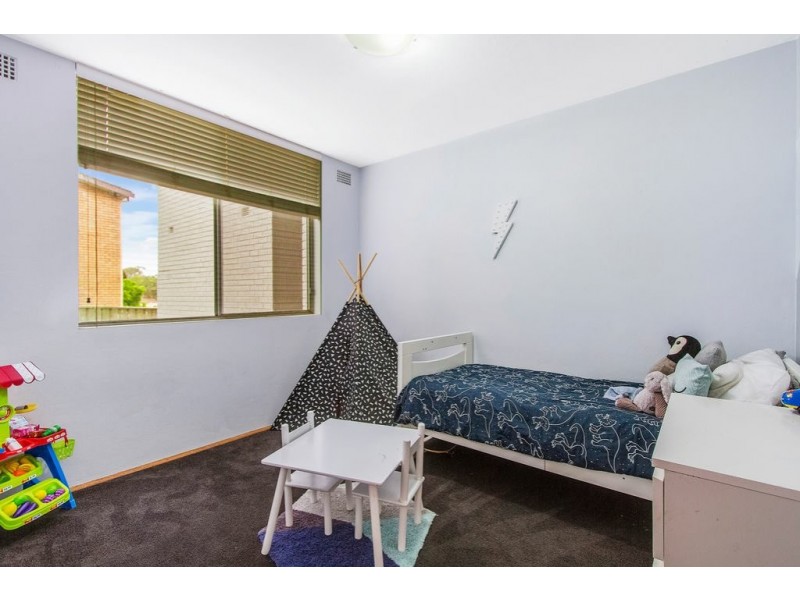 2/39 Masons Pde, Gosford NSW 2250