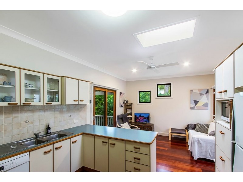 26 Scott Street, Point Clare NSW 2250