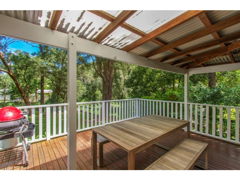 26 Scott Street, Point Clare NSW 2250