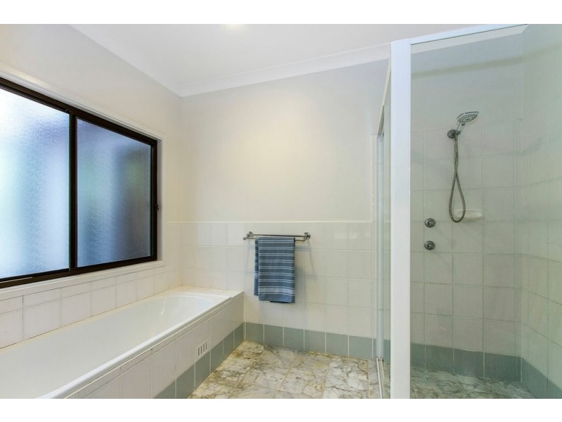 26 Scott Street, Point Clare NSW 2250