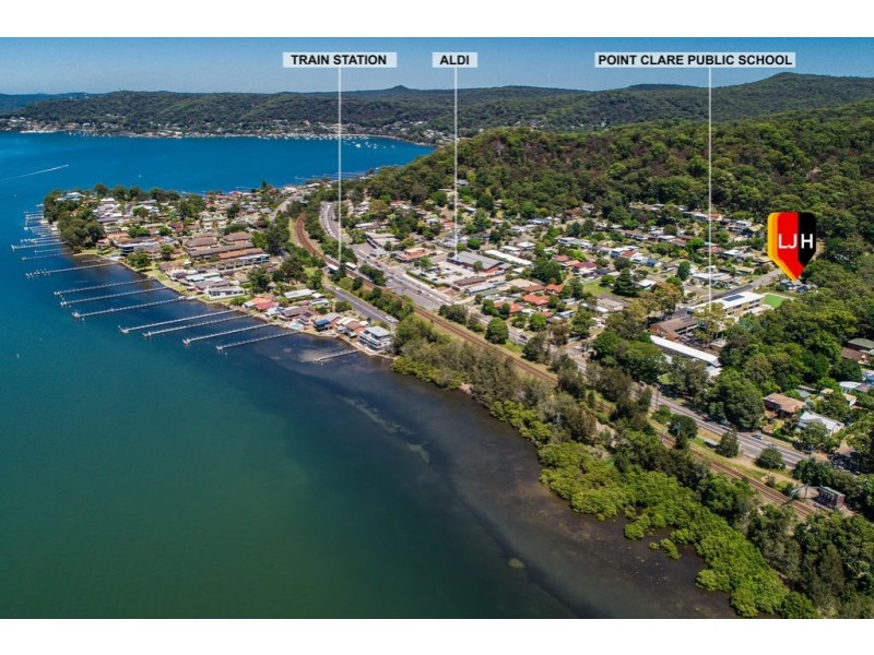 23 Takari Avenue, Point Clare NSW 2250