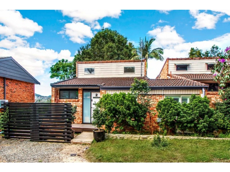 2/156a Brisbane Water Drive, Point Clare NSW 2250
