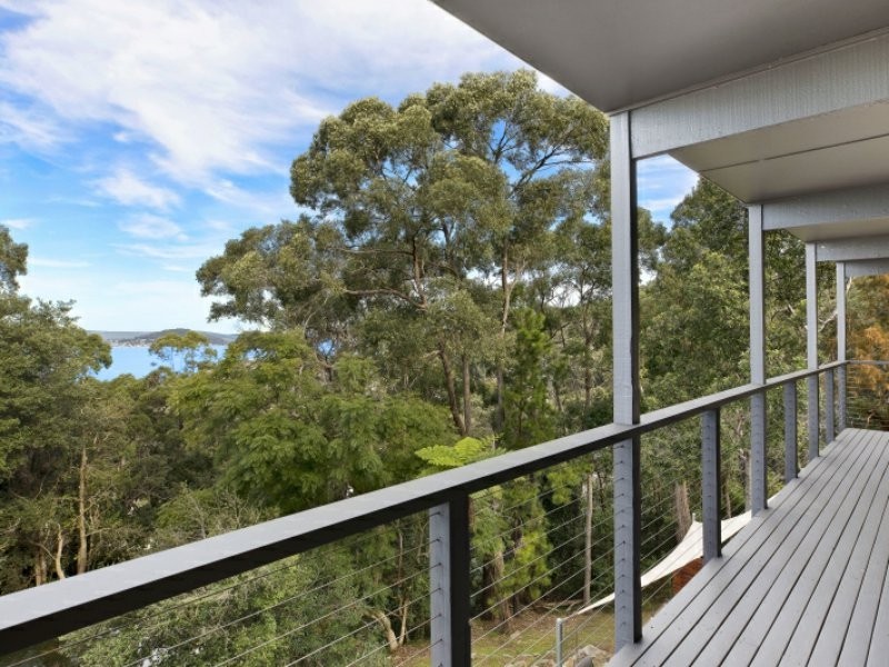30 Penang Street, Point Clare NSW 2250