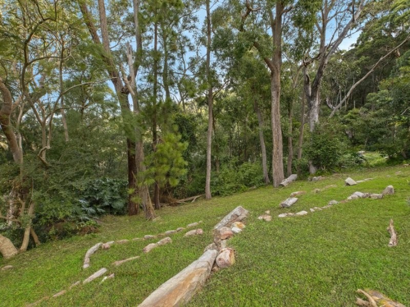 30 Penang Street, Point Clare NSW 2250