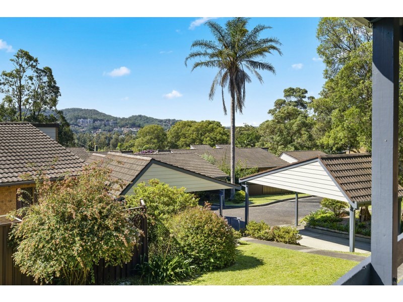 30/31 Fiona Street, Point Clare NSW 2250