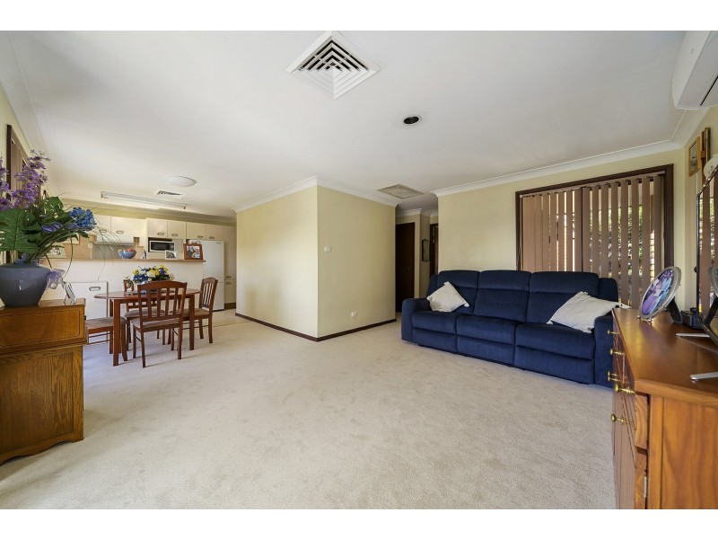 30/31 Fiona Street, Point Clare NSW 2250