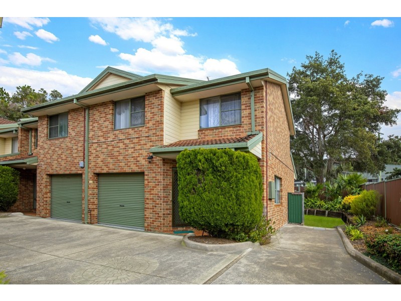 3/3 Henry Kendall Street, West Gosford NSW 2250
