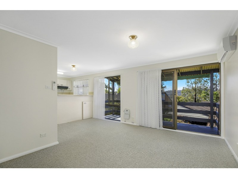 29/31 Fiona Street, Point Clare NSW 2250