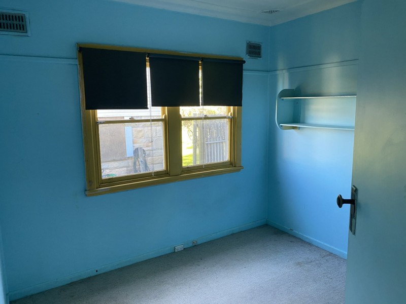 52 Victory Parade, Tascott NSW 2250