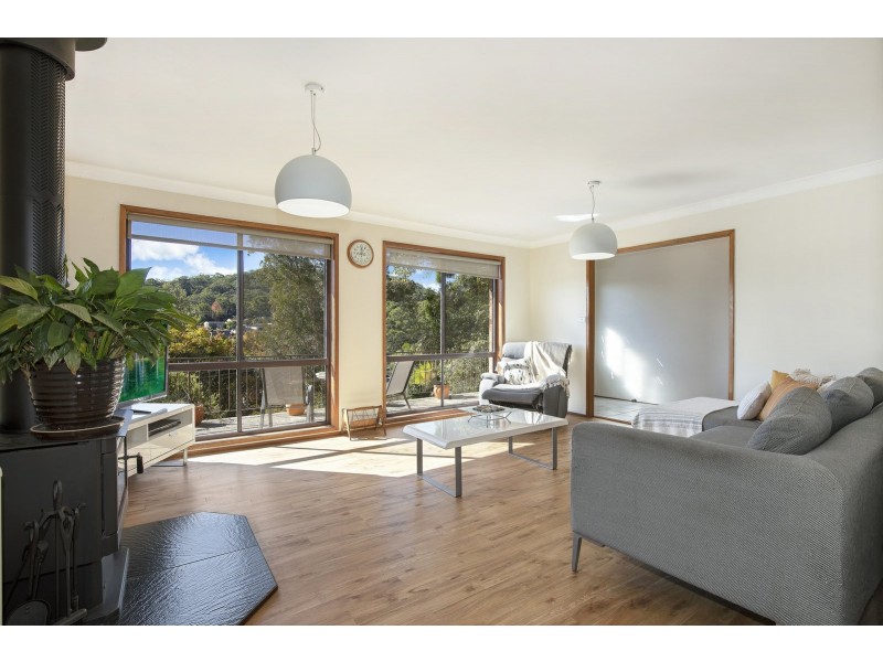 12 Orinda Avenue, North Gosford NSW 2250