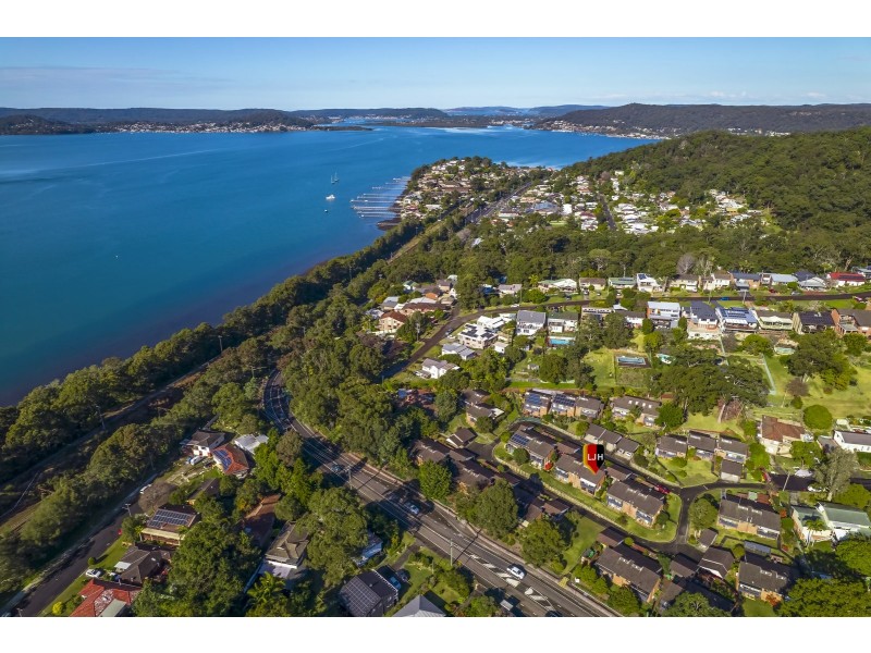 14/31 Fiona Street, Point Clare NSW 2250