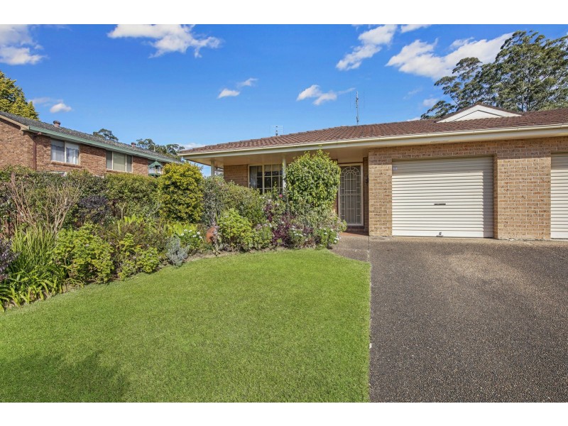 2/6 Donna Close, Lisarow NSW 2250