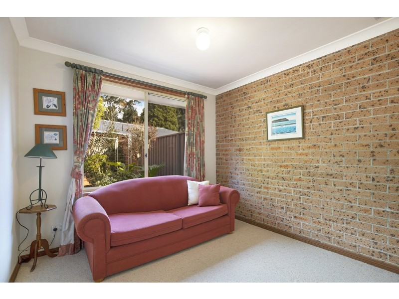 2/6 Donna Close, Lisarow NSW 2250