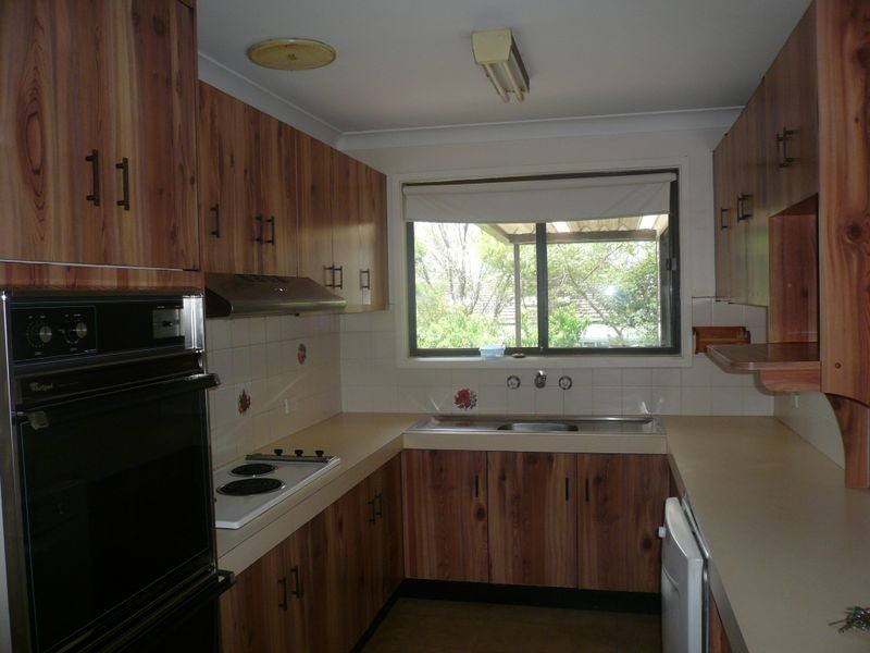 10 Northwind Avenue, Point Clare NSW 2250