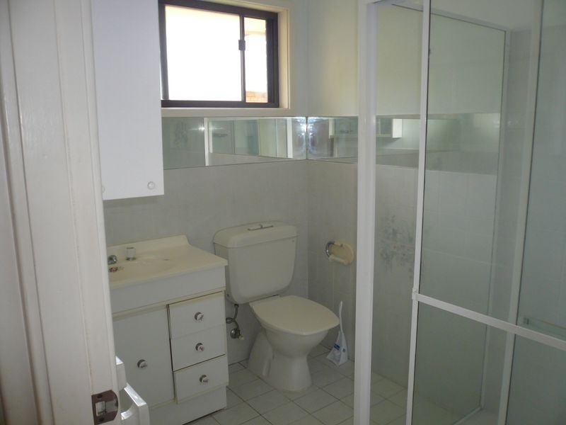 10 Northwind Avenue, Point Clare NSW 2250