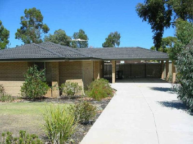 15 Bunderra Close, Karawara WA 6152