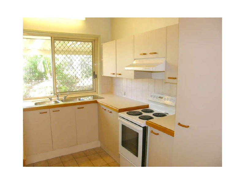 8 Redwood Ct, Capalaba QLD 4157